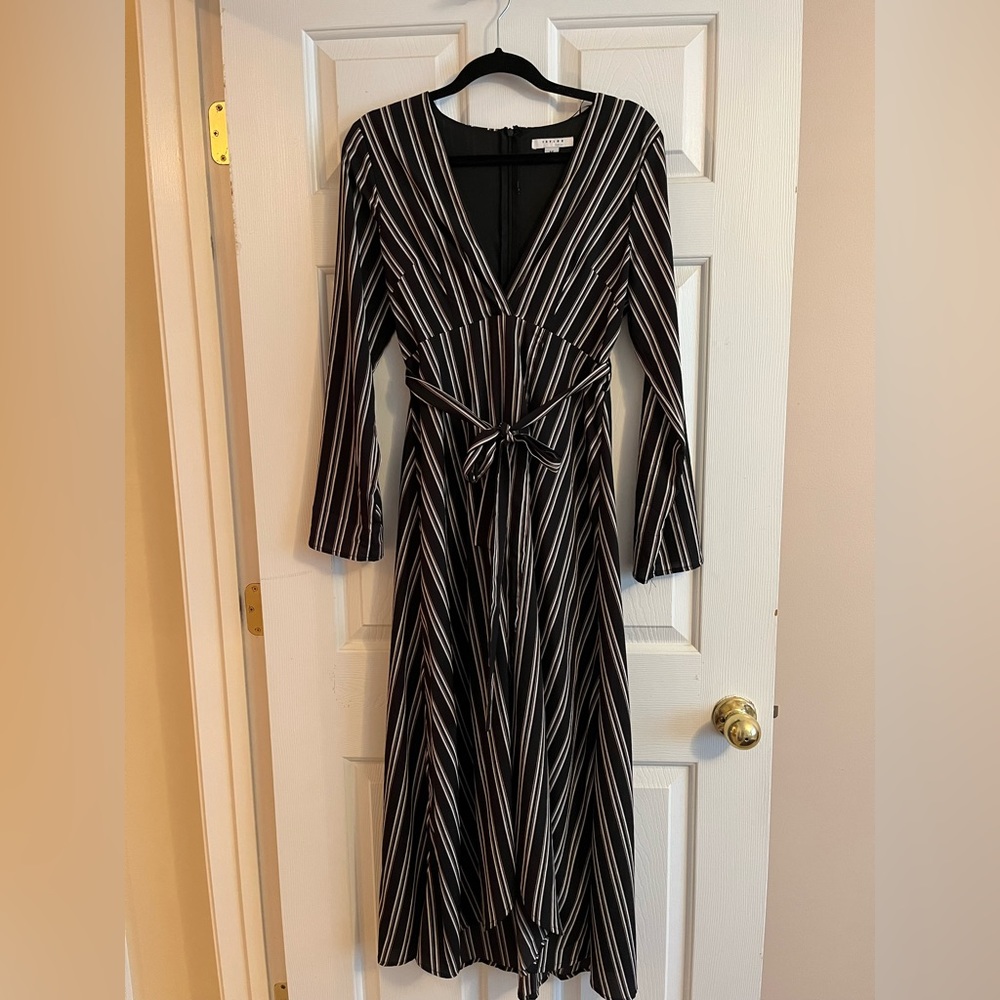 V neck long sleeve striped dress